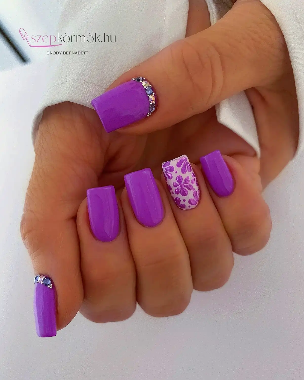 Inspired by @_bettynails_