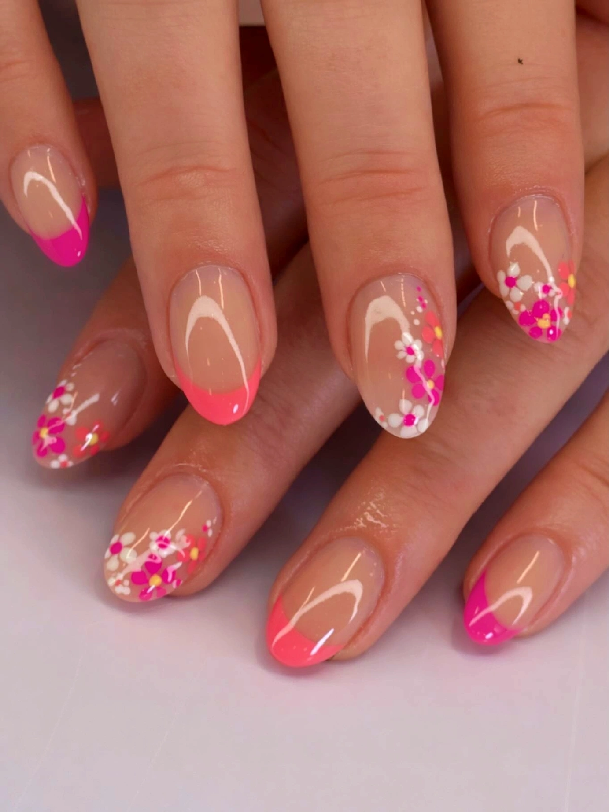 Inspired by @soiffany_nails_designs