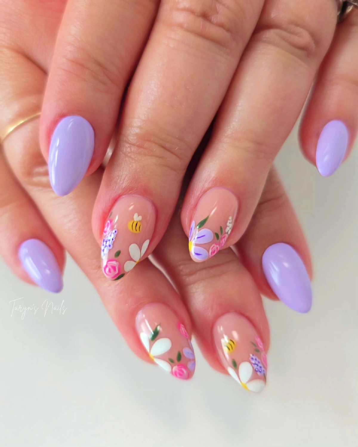 Inspired by @taryns.nails